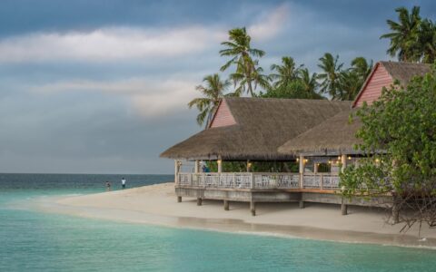 Çeşme Ilıca’da Satılık Yazlık 2+1 Daire